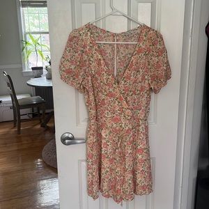 Never worn American Eagle romper
